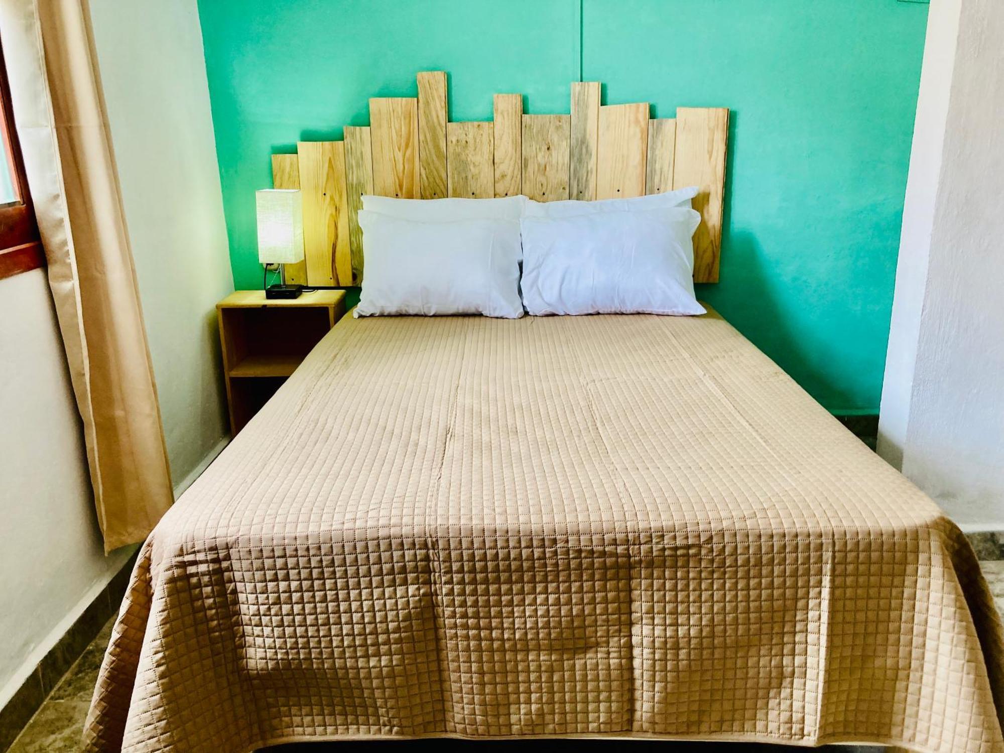 Alhambra Hotel - San Cristóbal de Las Casas Dış mekan fotoğraf